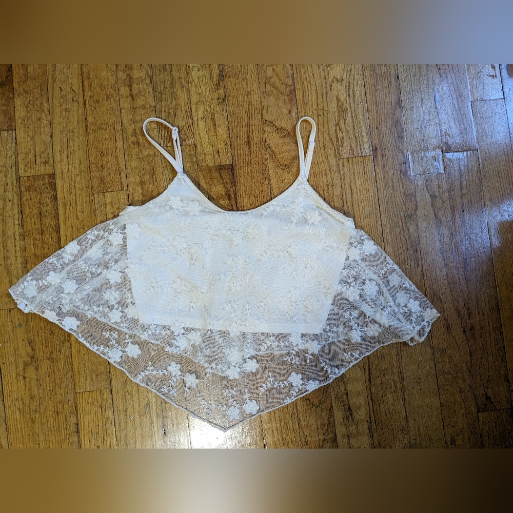 NWOT American Rag White Lace Crop Top XS